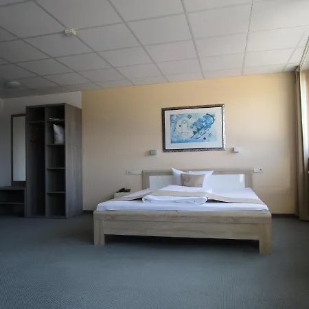 Businesshotel&Appartements Stuttgart-Vaihingen-3