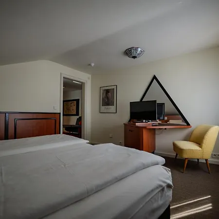 Hotel Azenberg-2